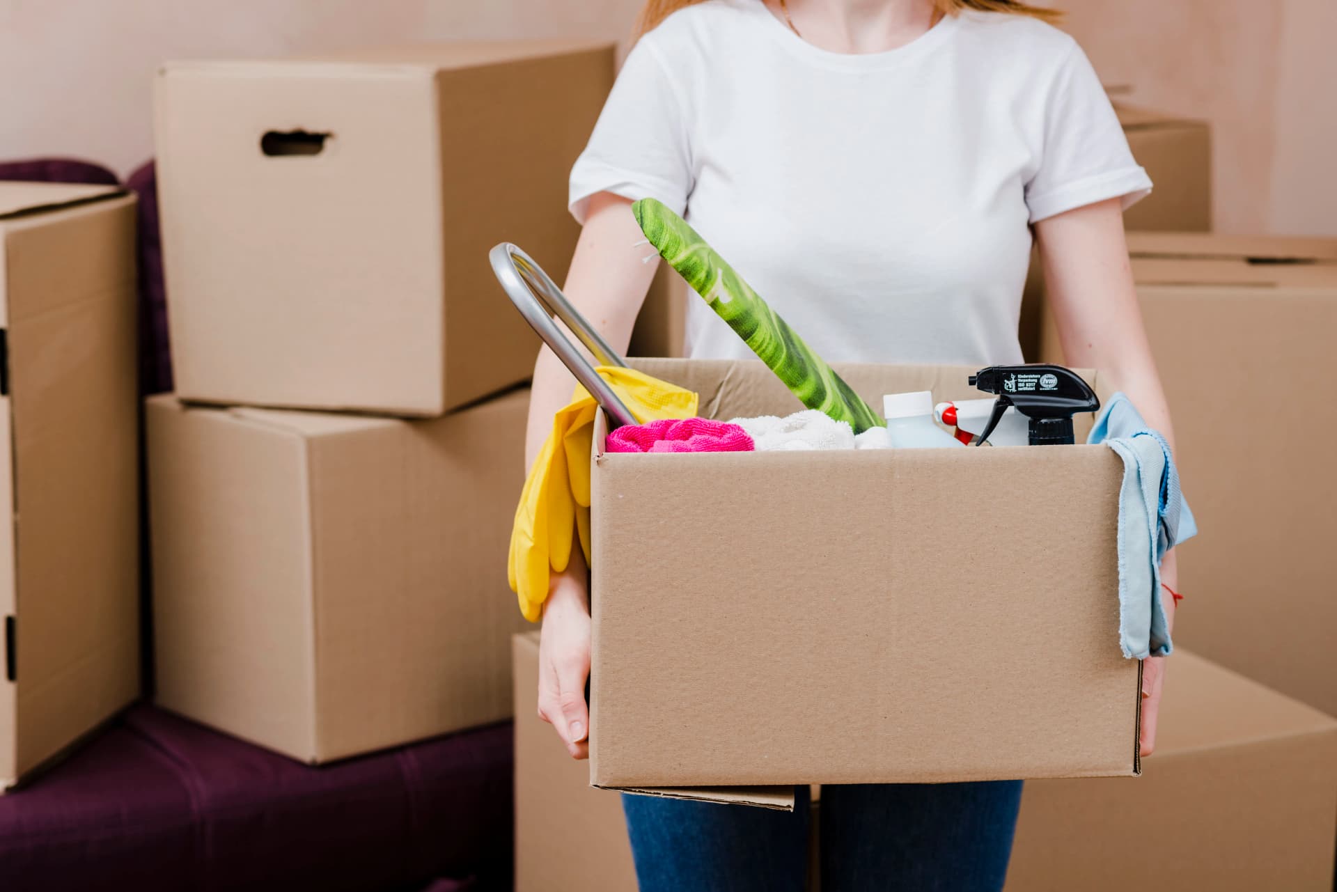 Blog post Why Decluttering Is the First Step to Taking Your Life Back image